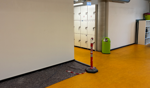 Umbau- und Malerarbeiten im Umkleidebereich Kletterzentrum